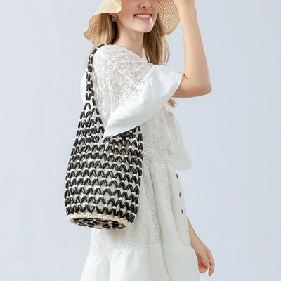 Women Hand Bag Summer Design Hollow-out Wooden Bead